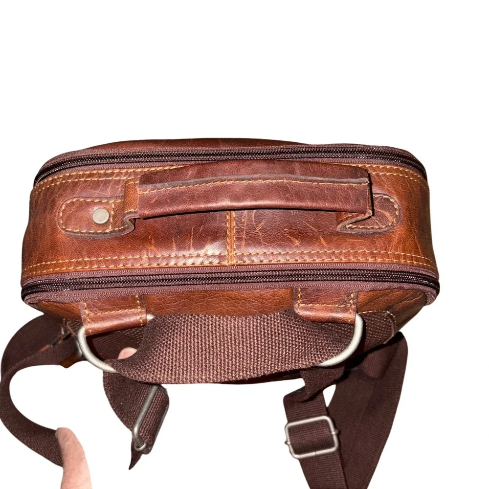 Jack Georges Voyager Compact Convertible Backpack Crossbody Brown‎